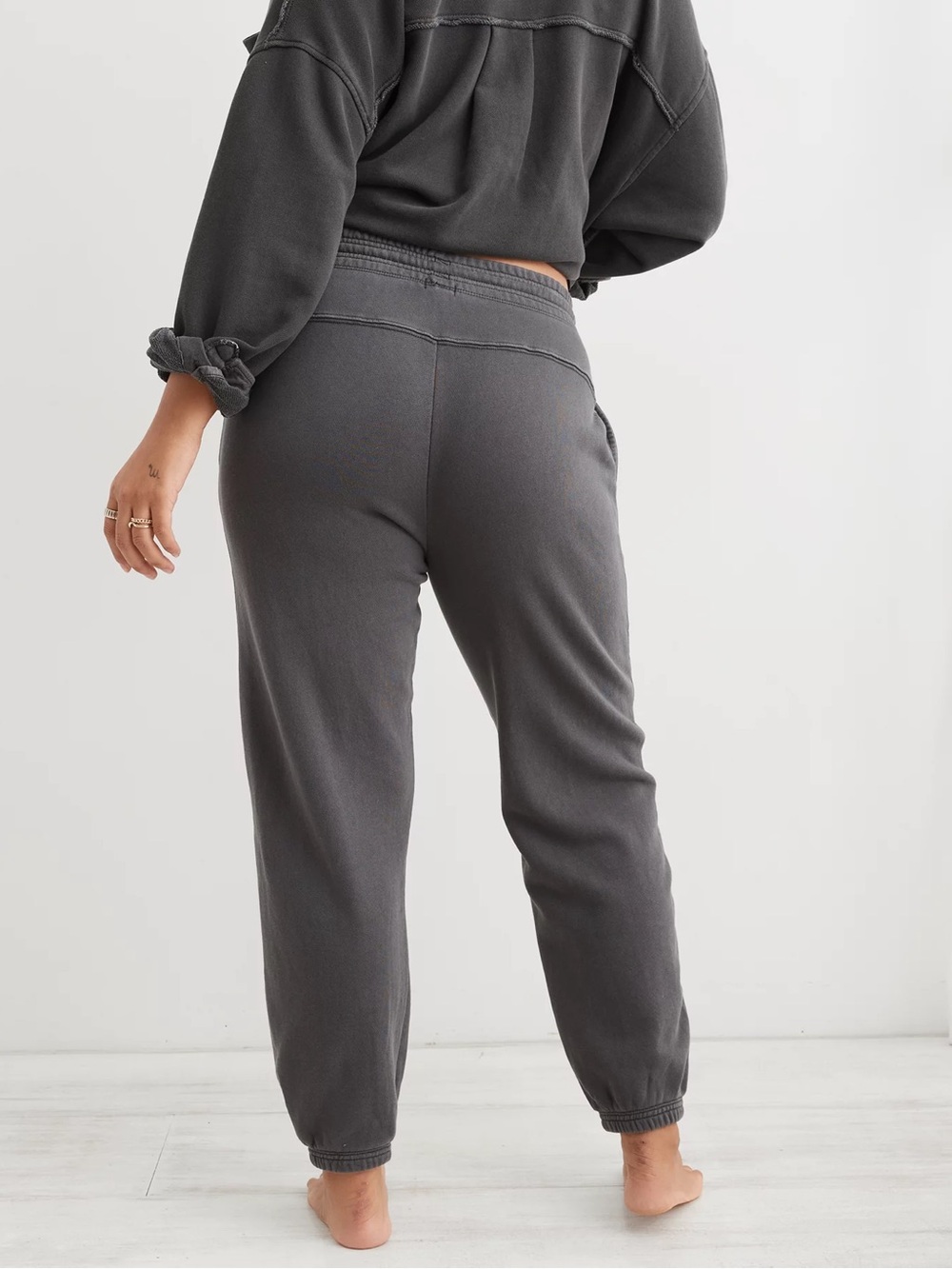 Aerie Gray Jogger Sweatpants Women’s Large L/G Drawstring Lounge Casual - Picture 3 of 15